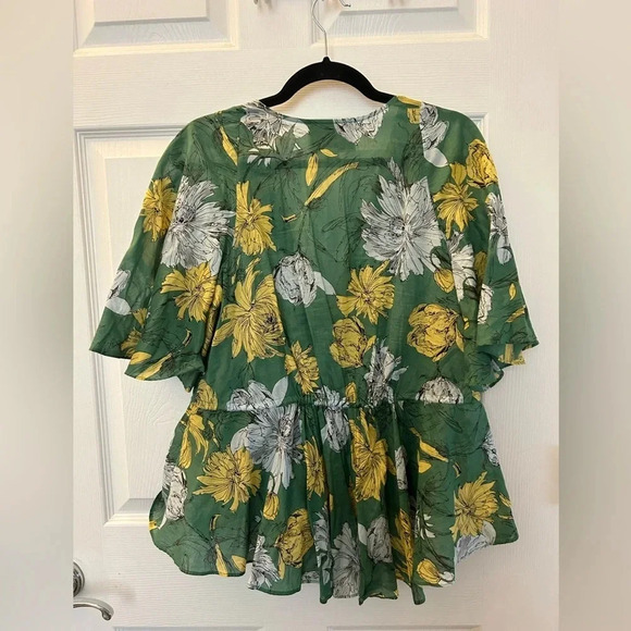 ALEXIS DAYAL FLORAL PRINT SHORT-SLEEVE HIGH-LOW PEPLUM TOP GREEN & YELLOW - Picture 7 of 8